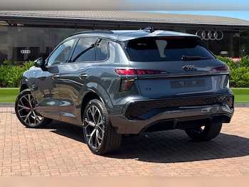 Used Audi Q3 2026 for sale - 78993386: Photo