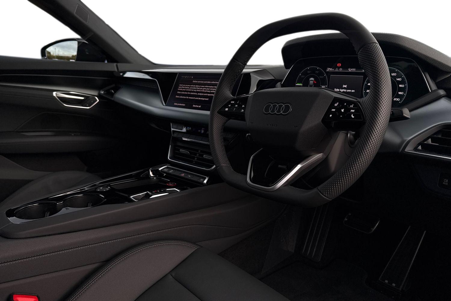 Used Audi e-tron GT 2025 for sale - 76654329: Photo 13