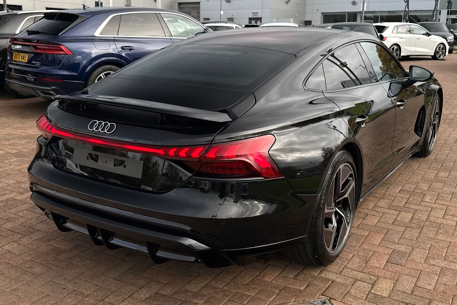 Used Audi e-tron GT 2025 for sale - 76654329: Photo 58