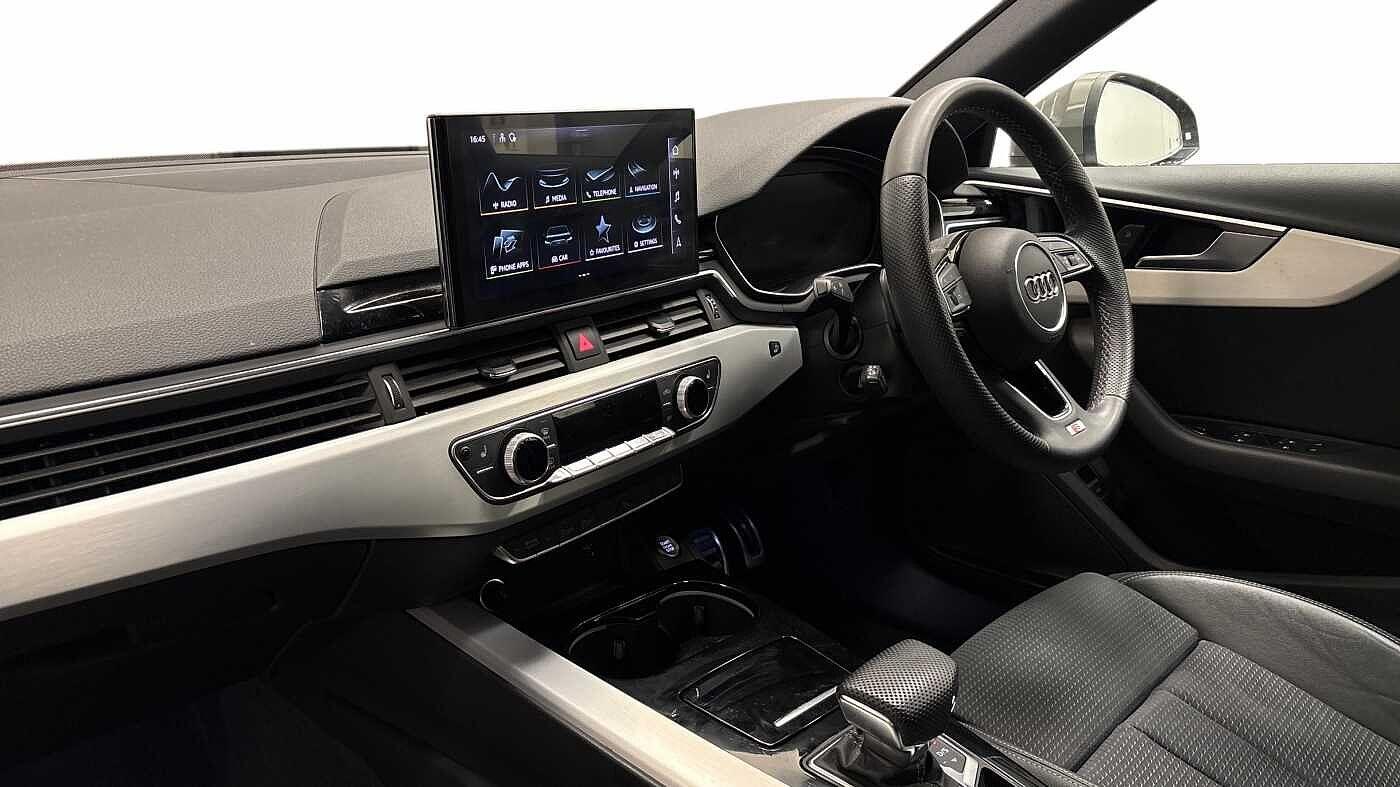 Used Audi A4 2024 for sale - 77733653: Photo 2