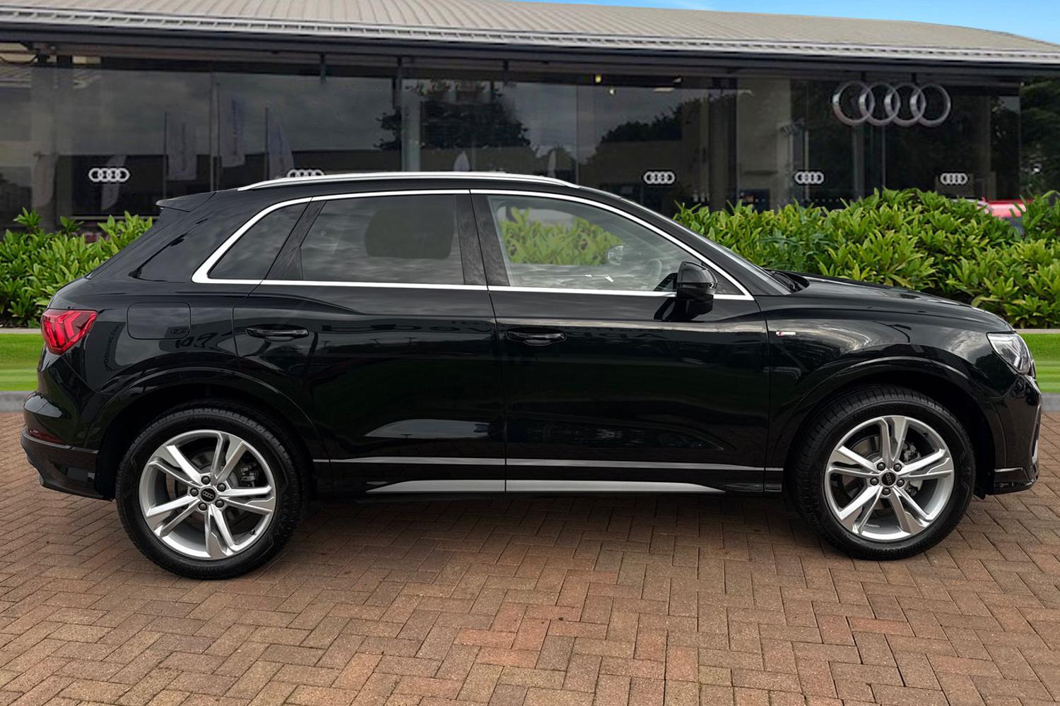 Used Audi Q3 2025 for sale - 76143827: Photo 3