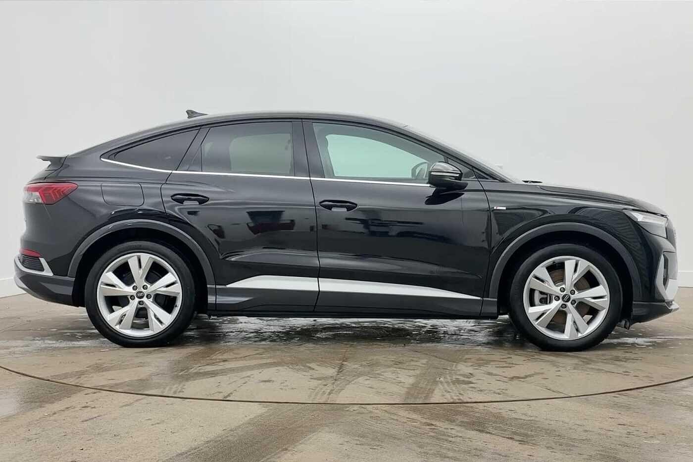 Used Audi Q4 e-tron 2025 for sale - 78177846: Photo 4