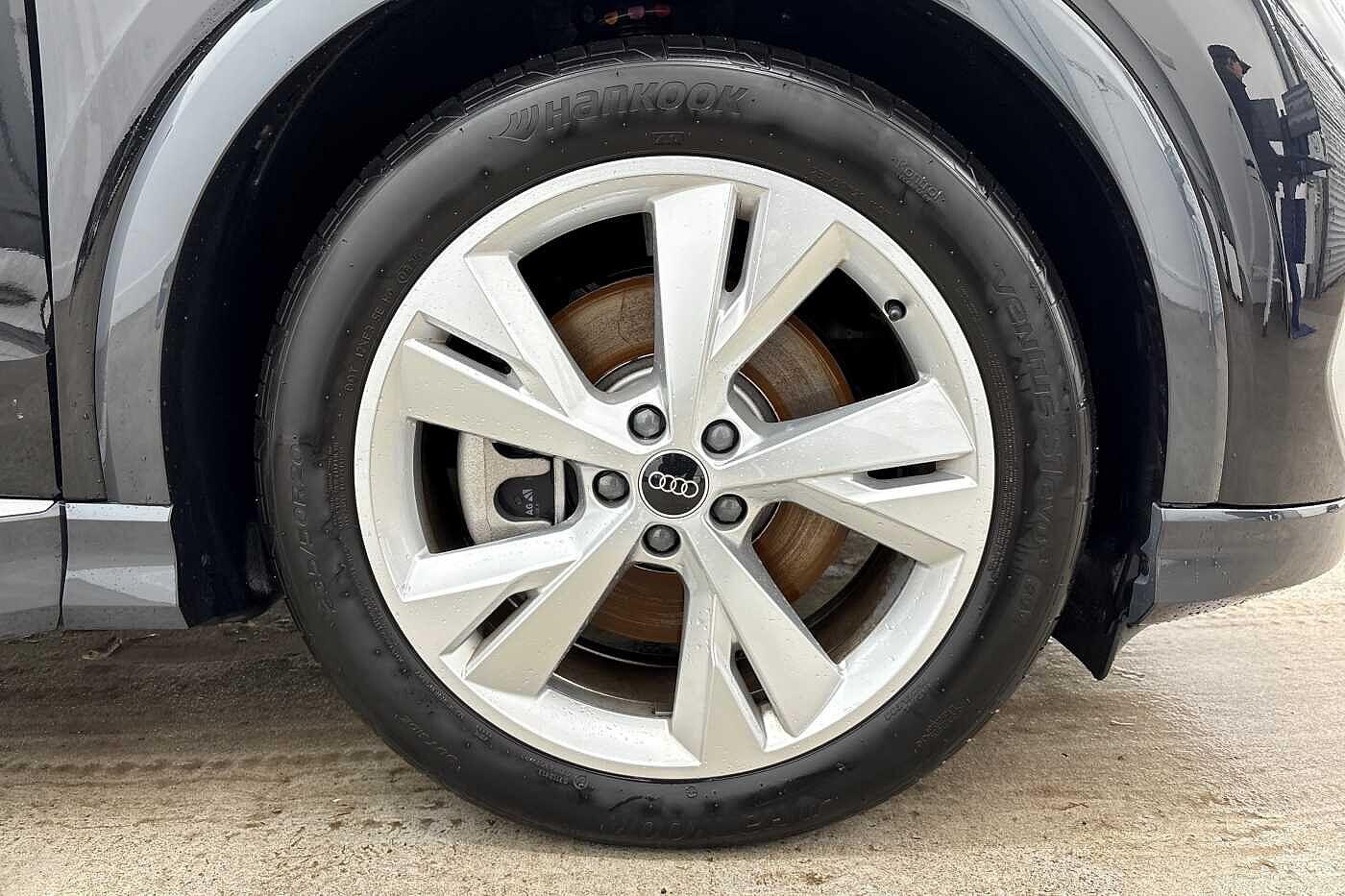 Used Audi Q4 e-tron 2025 for sale - 78177846: Photo 6