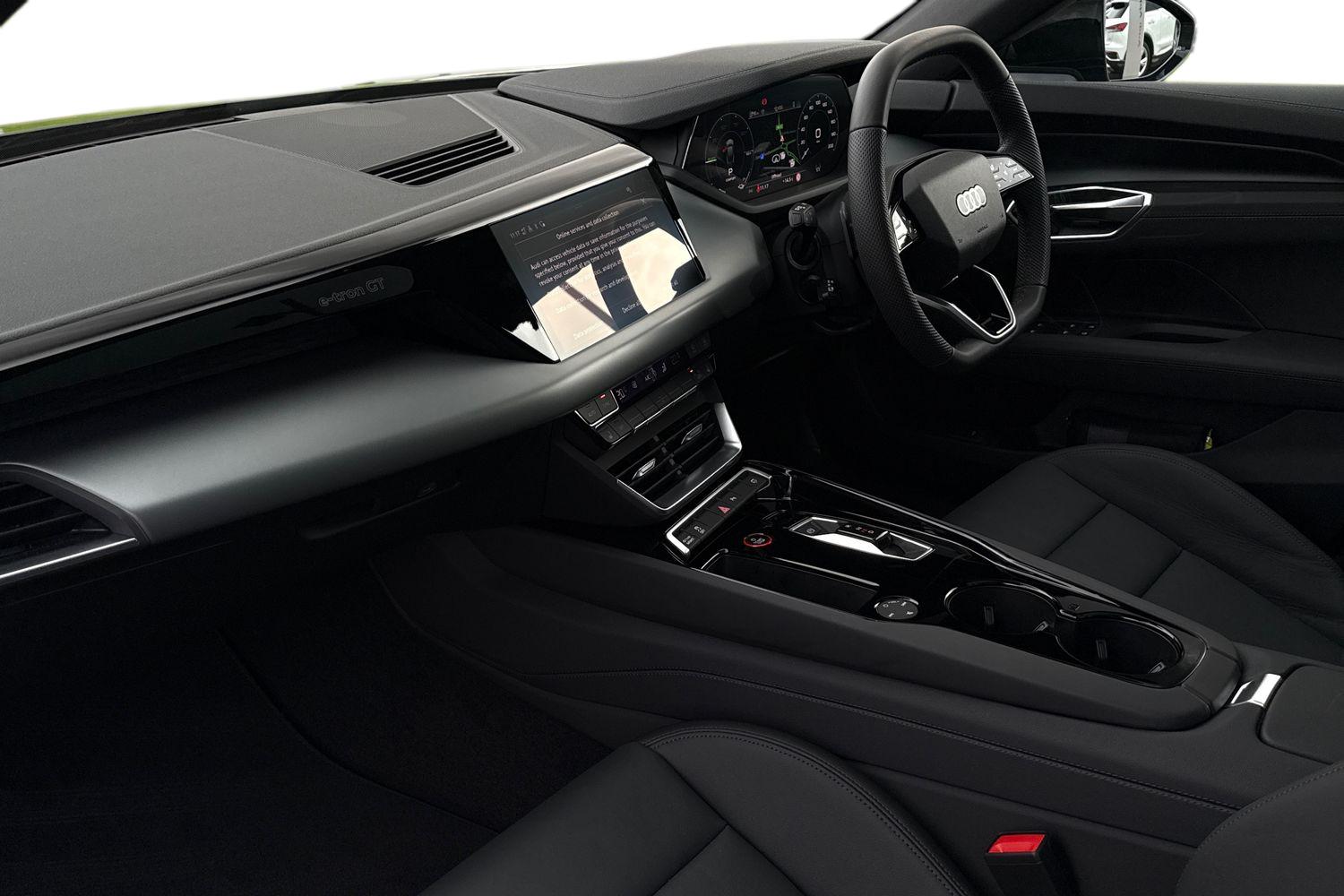 Used Audi e-tron GT 2025 for sale - 76438873: Photo 14