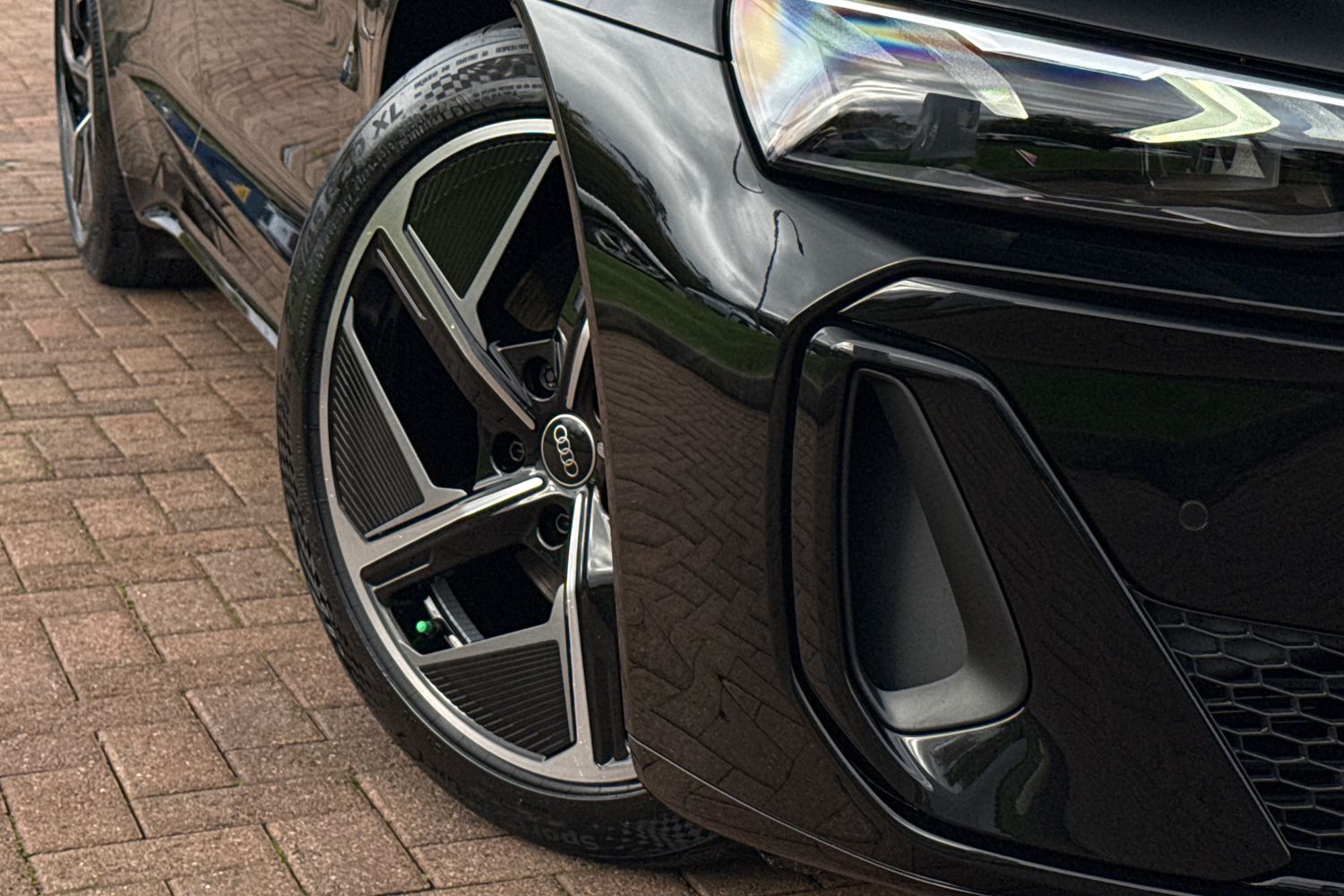 Used Audi e-tron GT 2025 for sale - 76438873: Photo 25