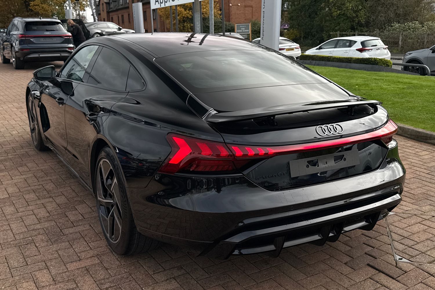 Used Audi e-tron GT 2025 for sale - 76438873: Photo 57