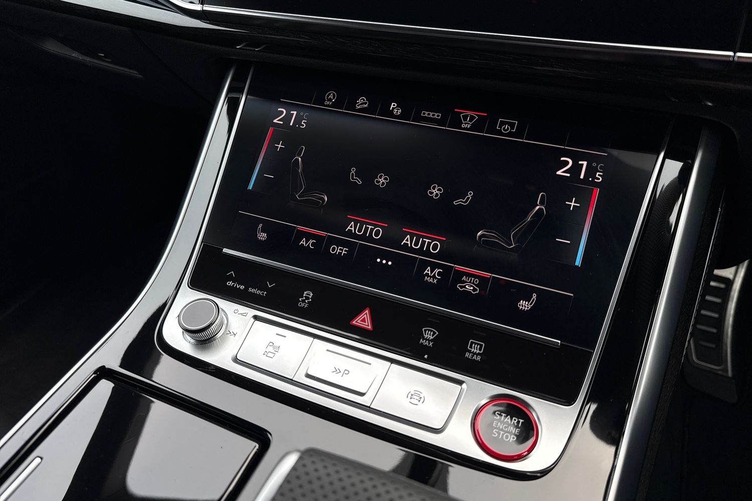 Used Audi Q8 2025 for sale - 77700700: Photo 21