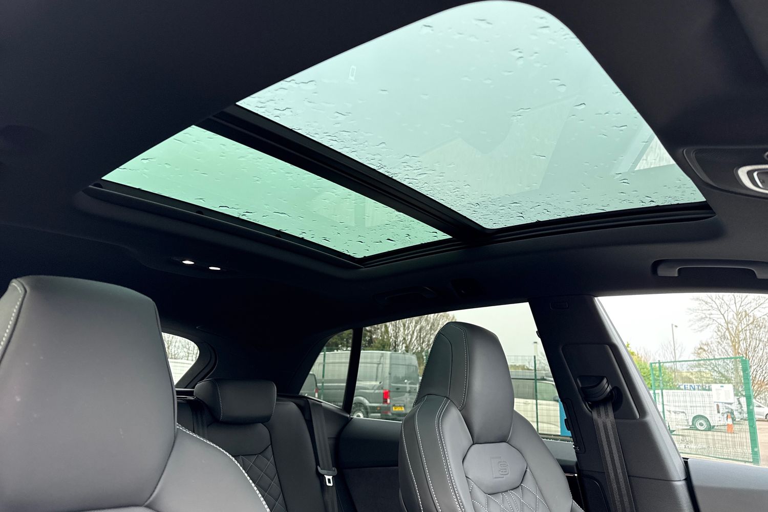 Used Audi Q8 2025 for sale - 77700700: Photo 42