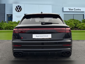 Used Audi Q8 2025 for sale - 77700700: Photo