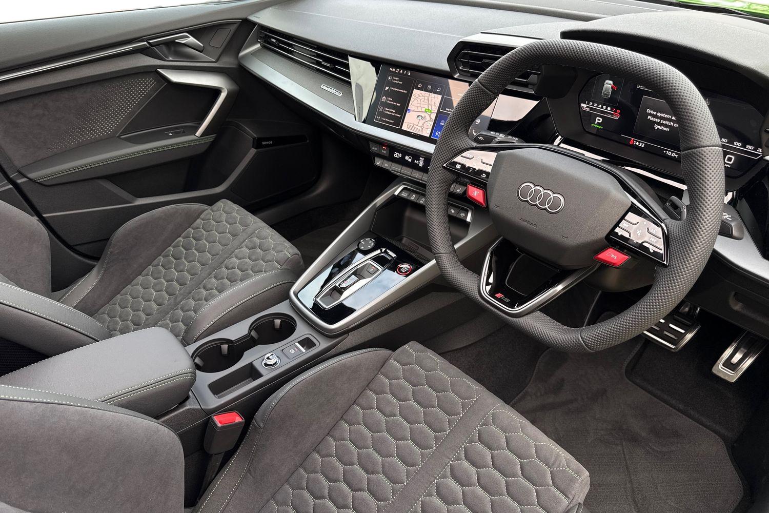 Used Audi RS3 2025 for sale - 76353224: Photo 13