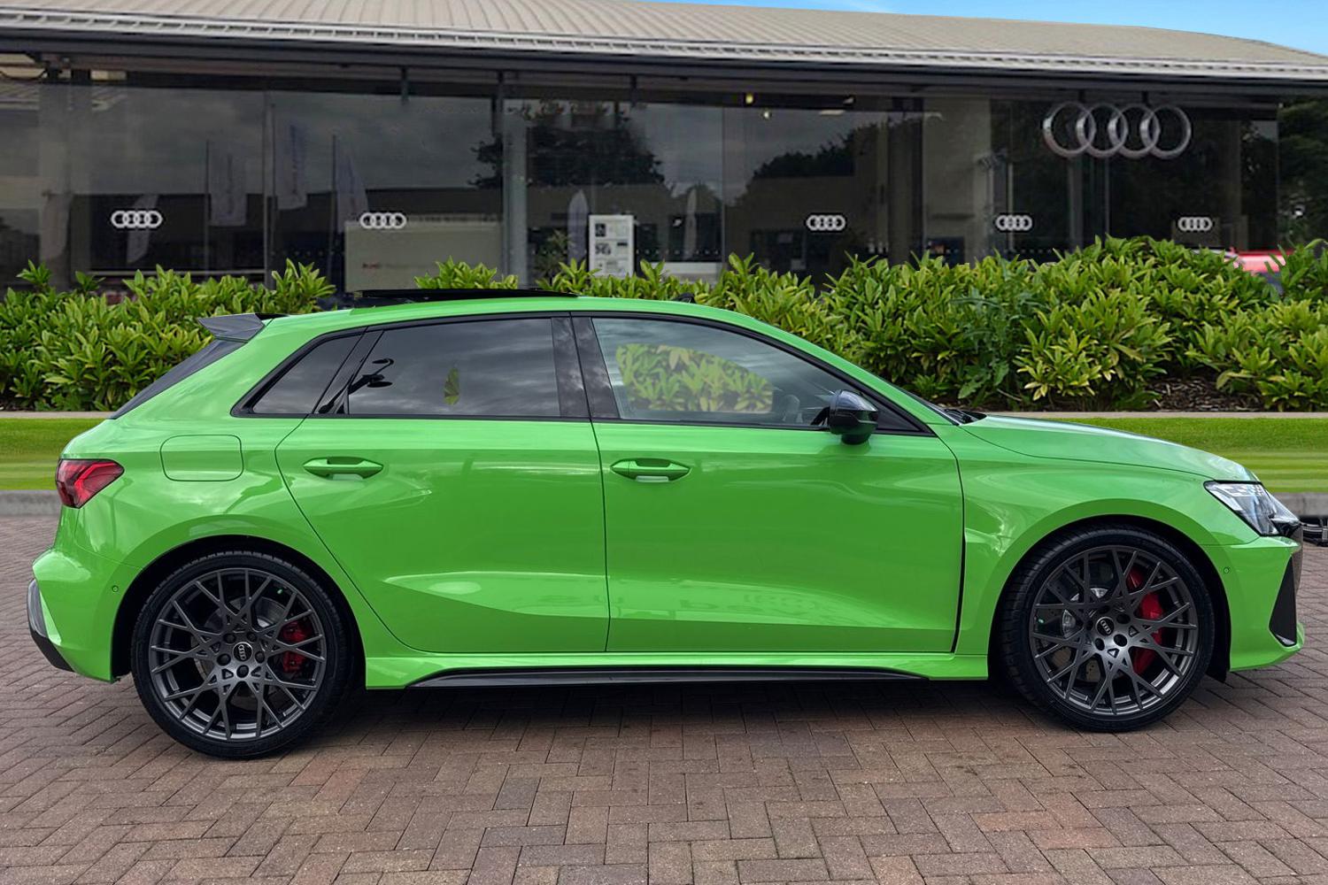 Used Audi RS3 2025 for sale - 76353224: Photo 3