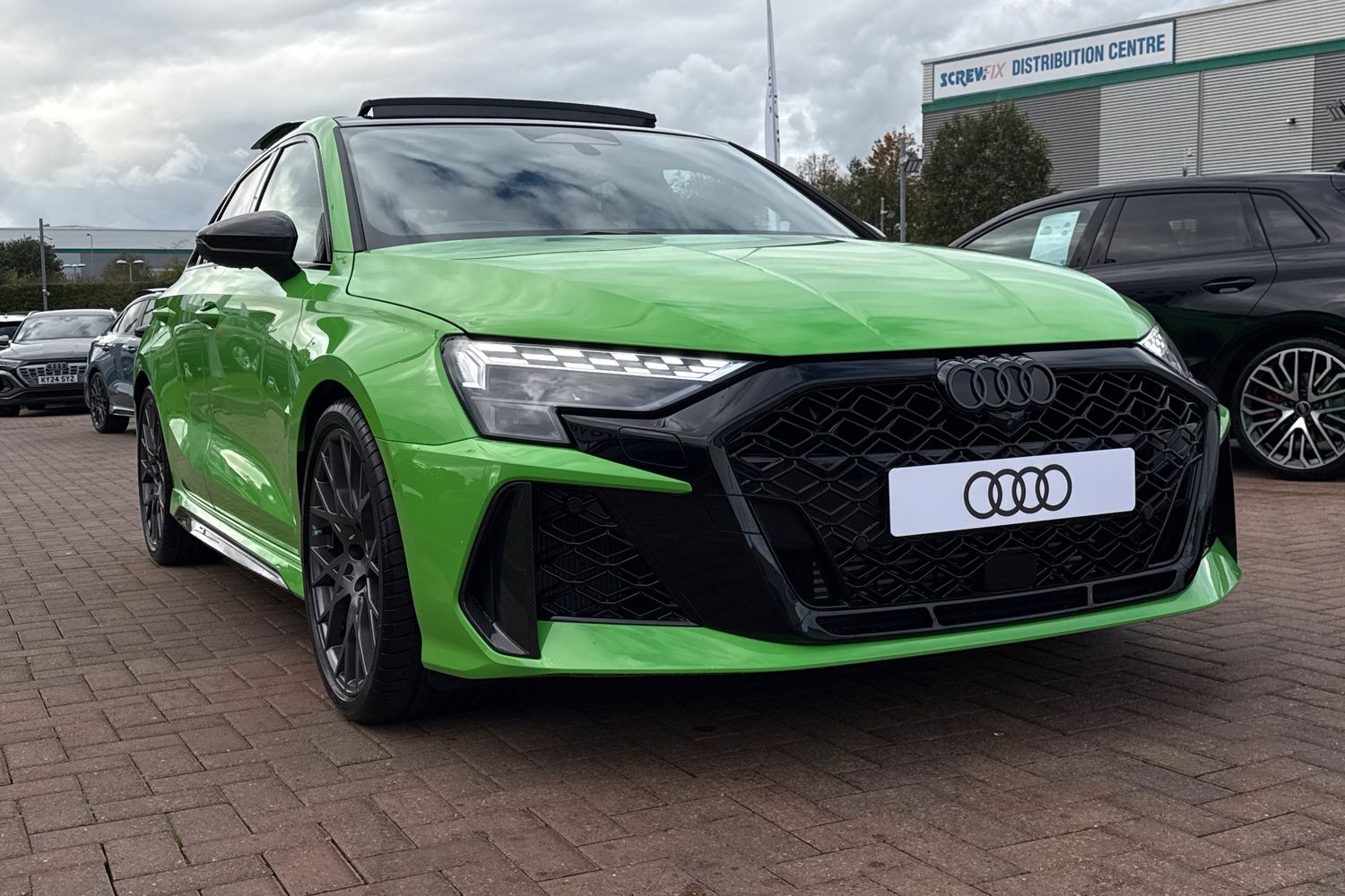 Used Audi RS3 2025 for sale - 76353224: Photo 8