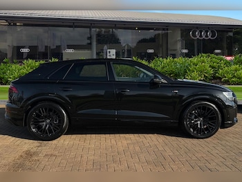 Used Audi Q8 2026 for sale - 78554655: Photo