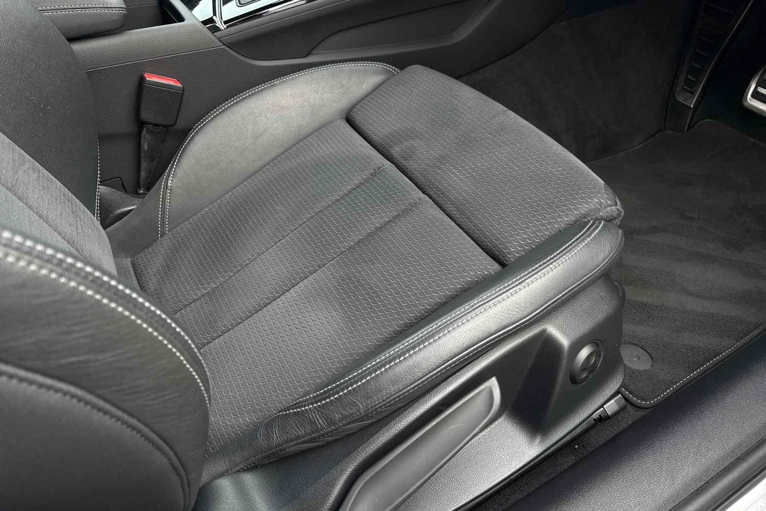 Used Audi A4 2022 for sale - 77733763: Photo 42