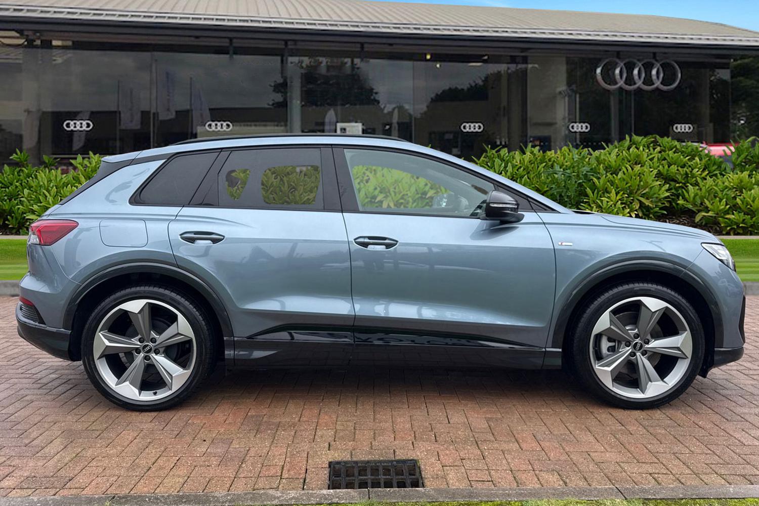 Used Audi Q4 e-tron 2025 for sale - 76476099: Photo 3