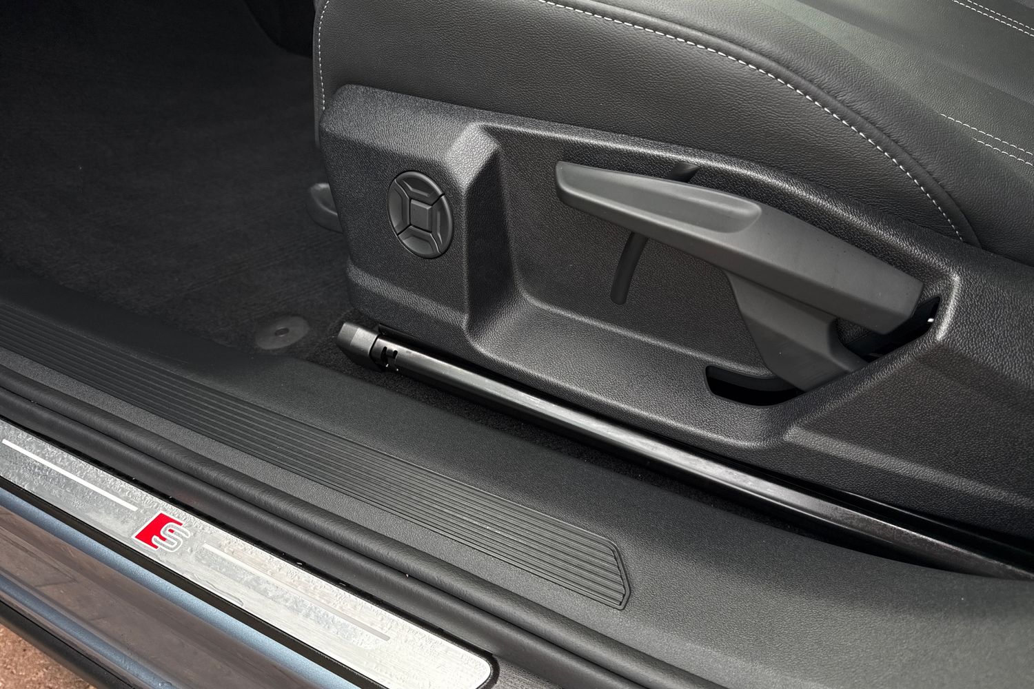 Used Audi Q4 e-tron 2025 for sale - 76476099: Photo 32