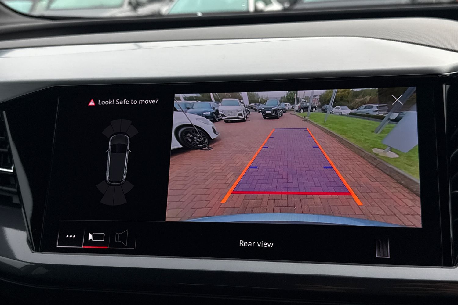 Used Audi Q4 e-tron 2025 for sale - 76476099: Photo 56