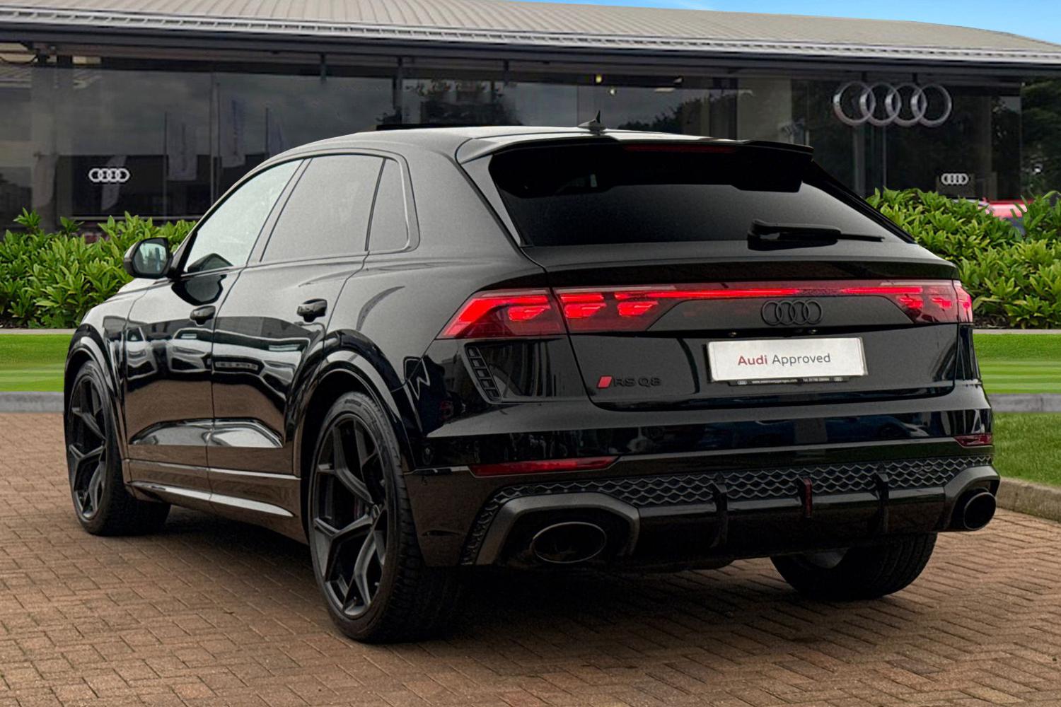 Used Audi RS Q8 2024 for sale - 76508977: Photo 2