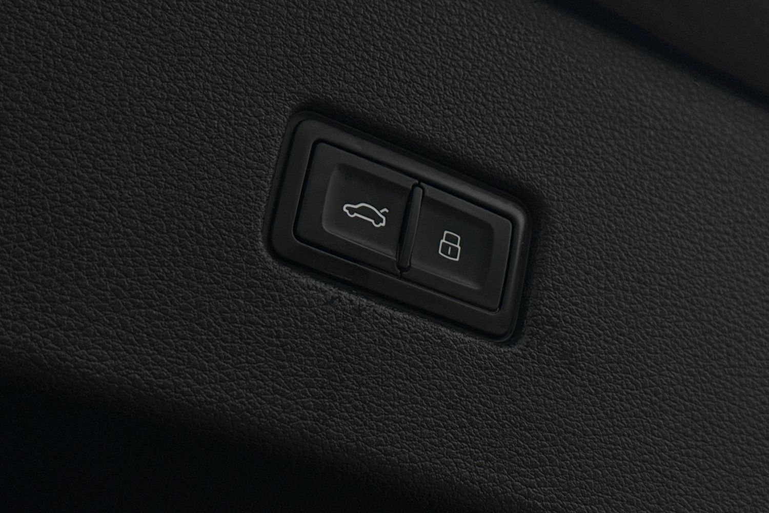 Used Audi RS Q8 2024 for sale - 76508977: Photo 27