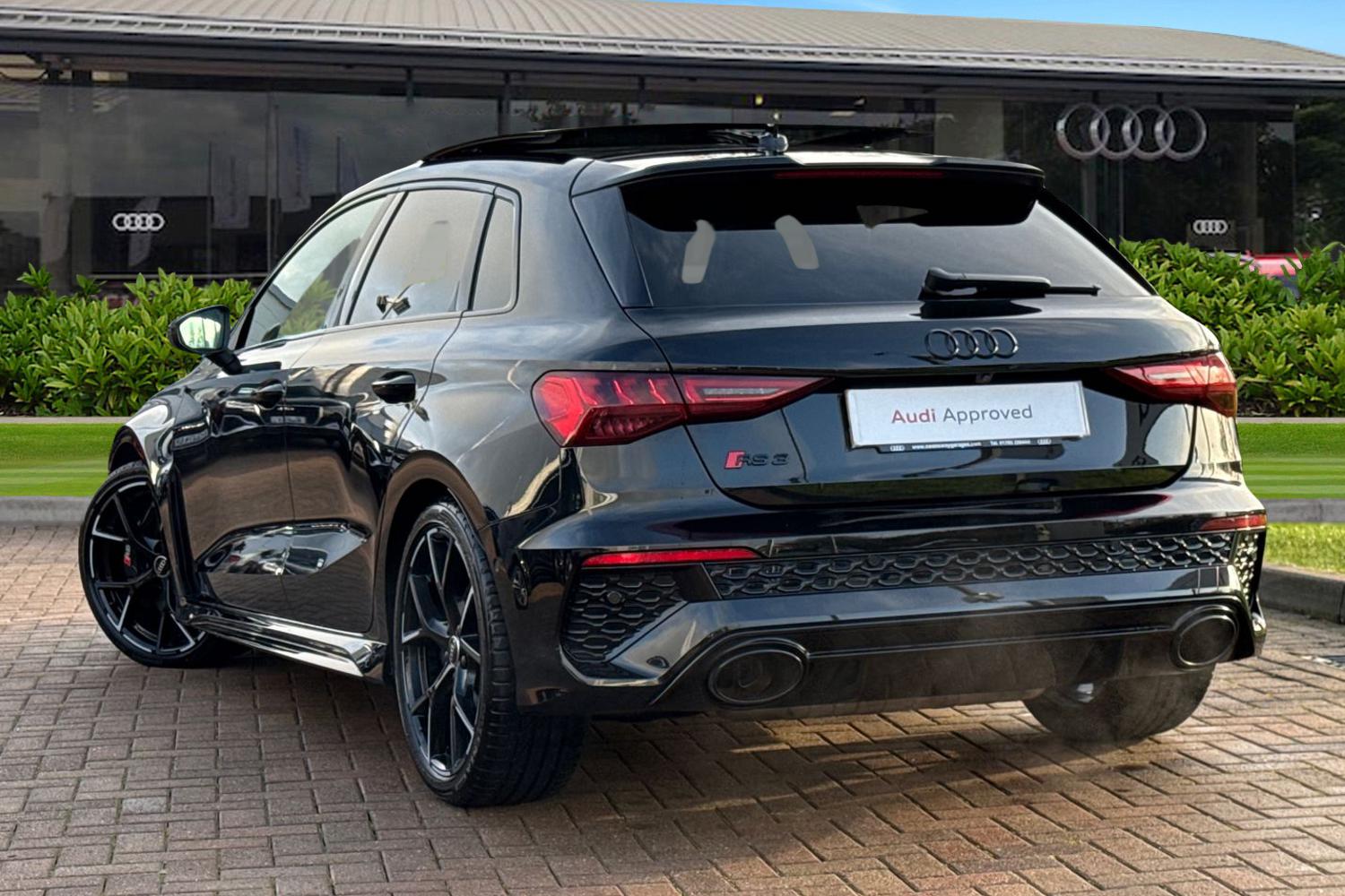 Used Audi RS3 2022 for sale - 77226539: Photo 2