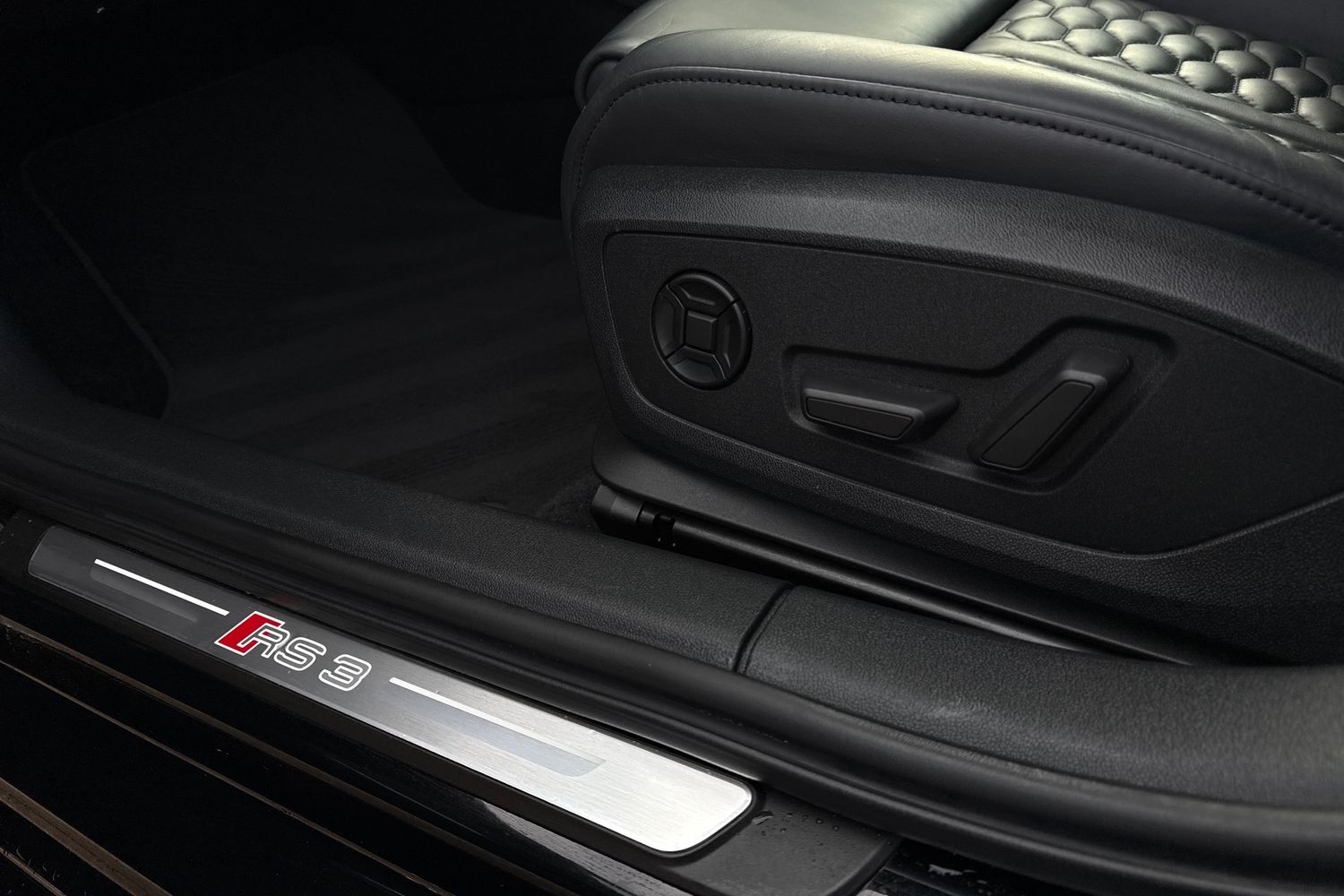 Used Audi RS3 2022 for sale - 77226539: Photo 32