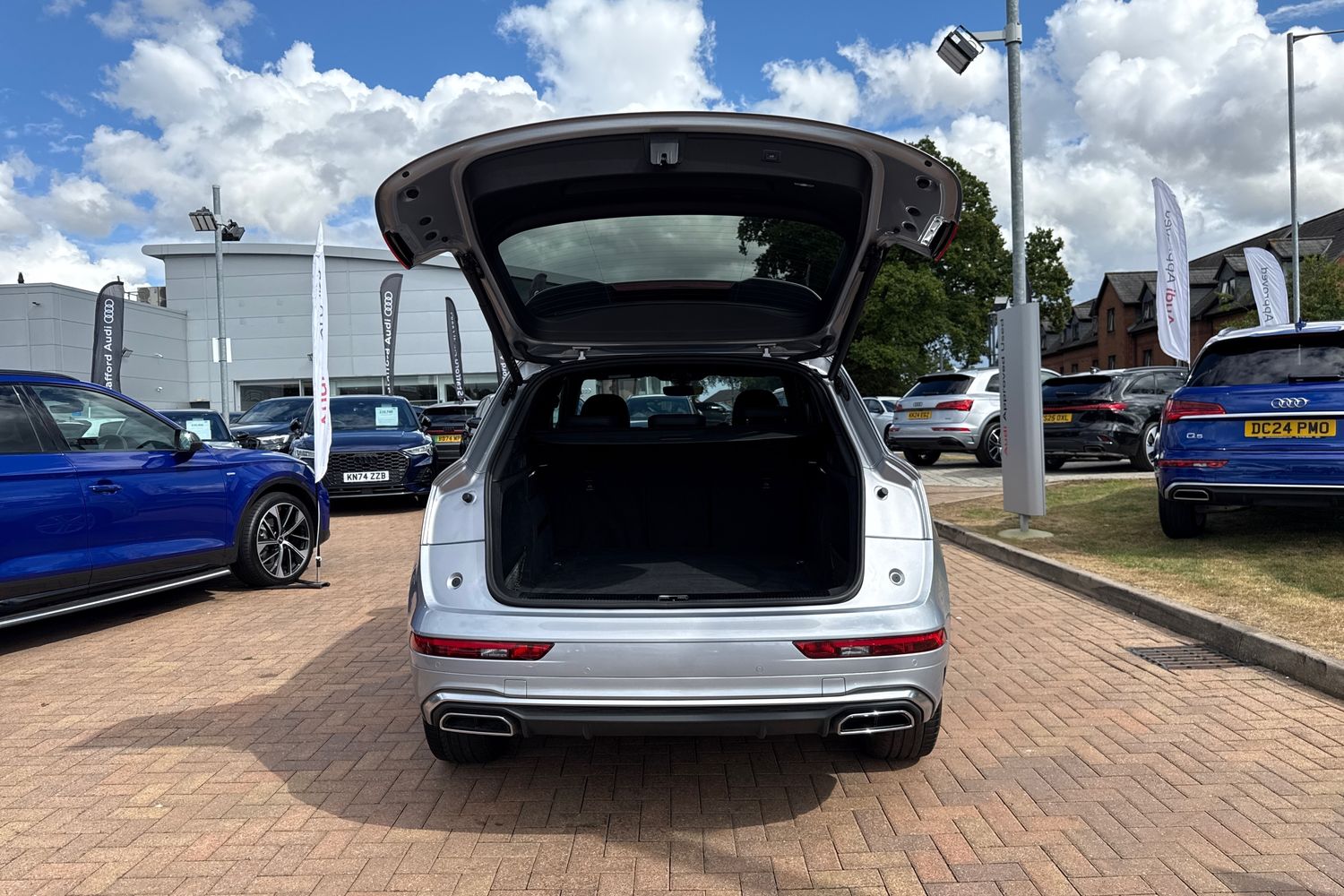 Vehicle 39