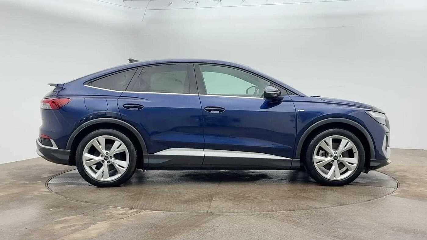 Used Audi Q4 e-tron 2022 for sale - 77834916: Photo 4