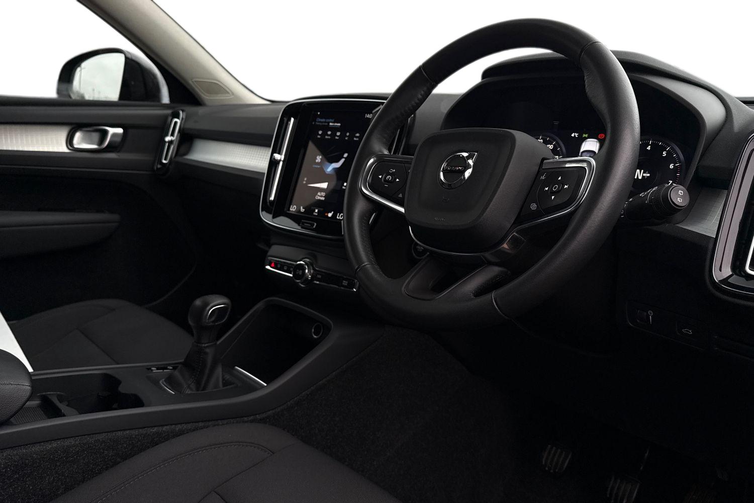 Used Volvo XC40 2021 for sale - 77334300: Photo 14