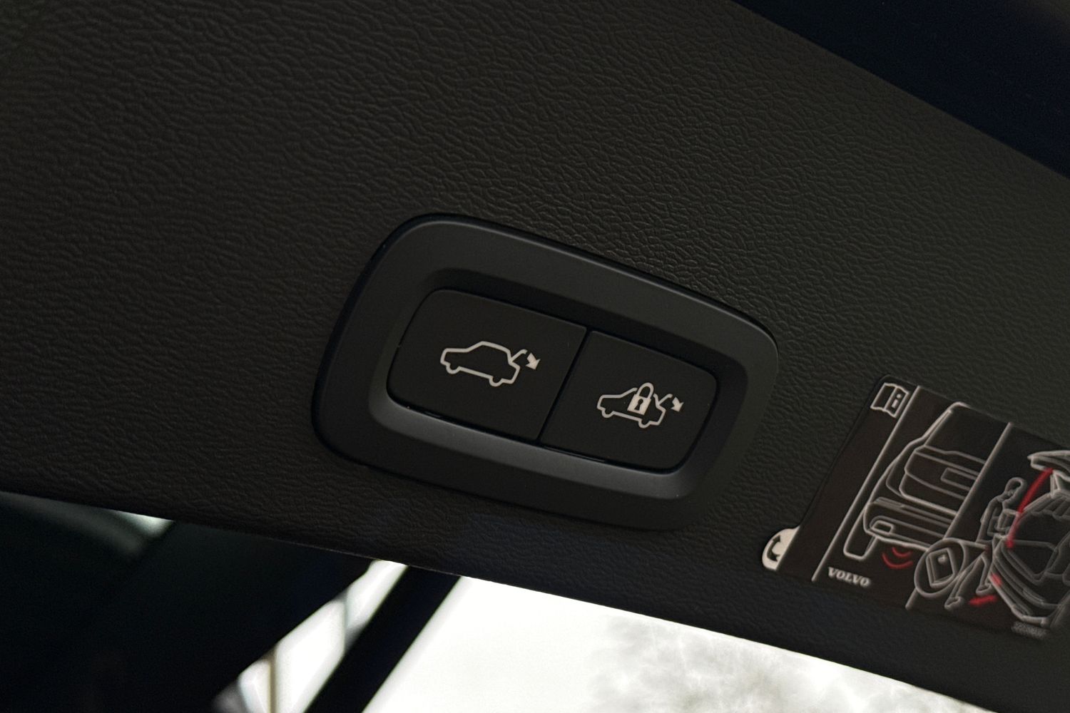 Used Volvo XC40 2021 for sale - 77334300: Photo 27