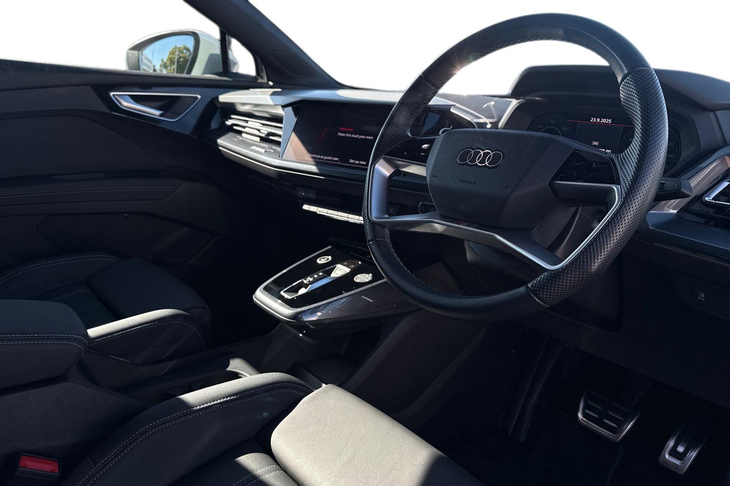 Used Audi Q4 e-tron 2024 for sale - 75945640: Photo 13