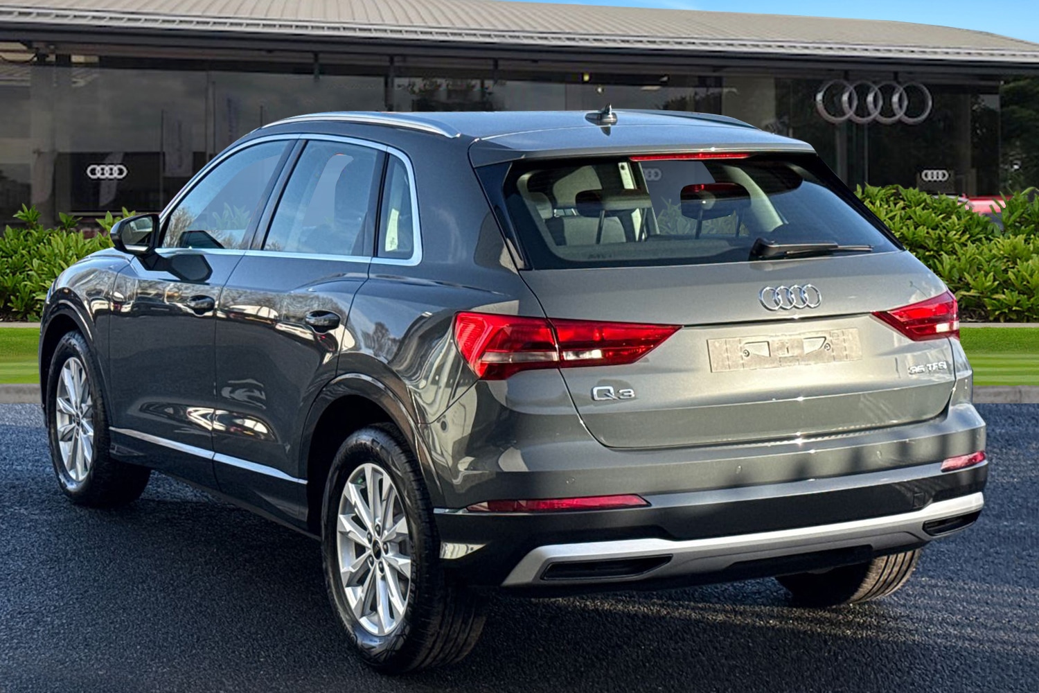 Used Audi Q3 2026 for sale - 77383312: Photo 2