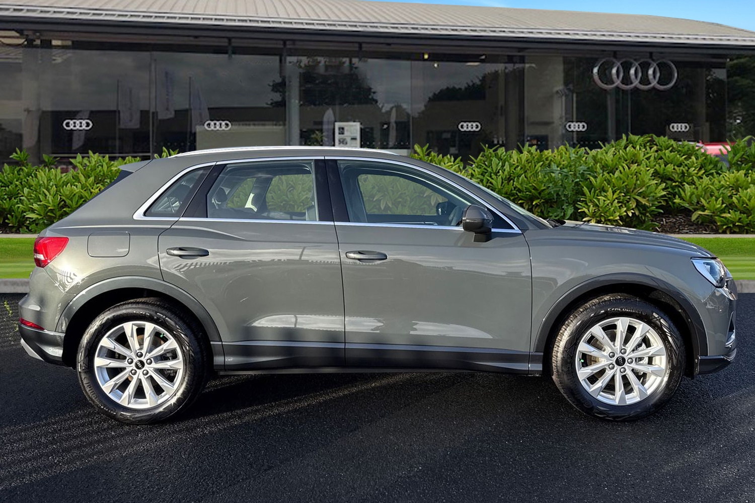 Used Audi Q3 2026 for sale - 77383312: Photo 3