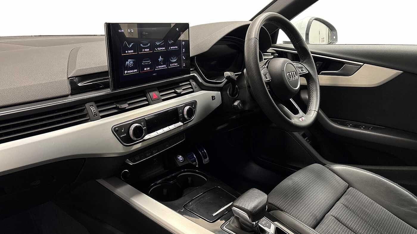 Used Audi A4 2024 for sale - 77834847: Photo 2