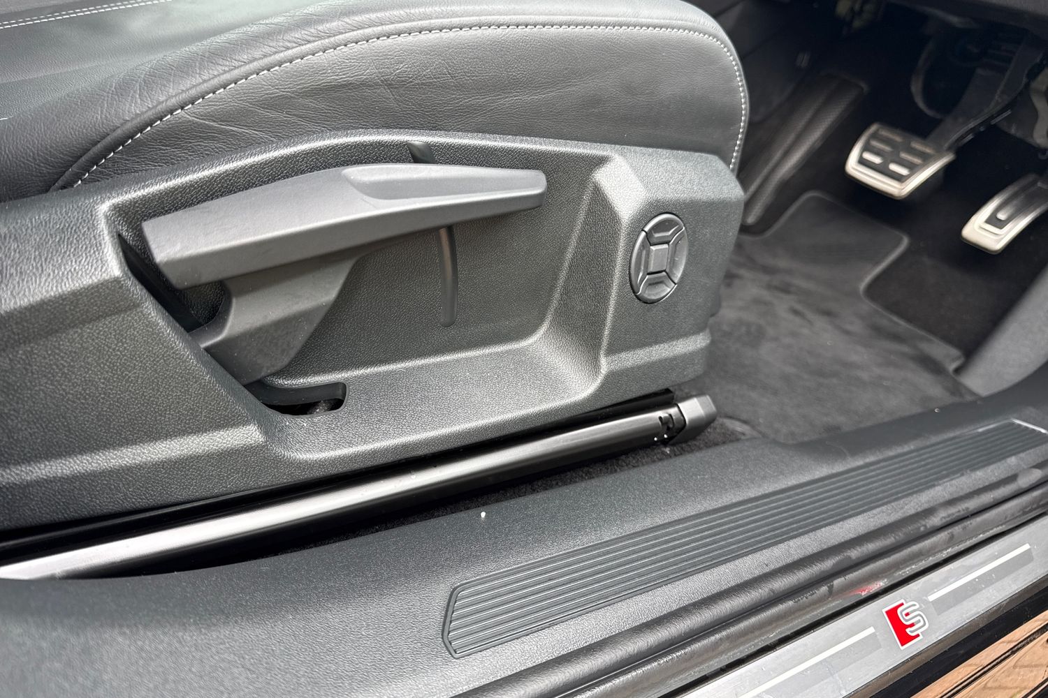 Used Audi Q4 e-tron 2024 for sale - 76197669: Photo 45