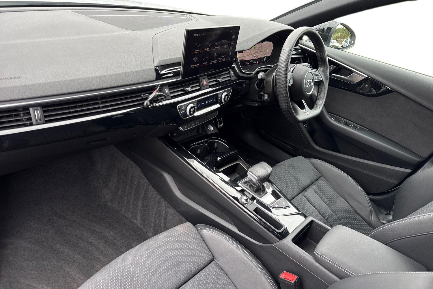 Used Audi A4 Avant 2024 for sale - 76232539: Photo 15