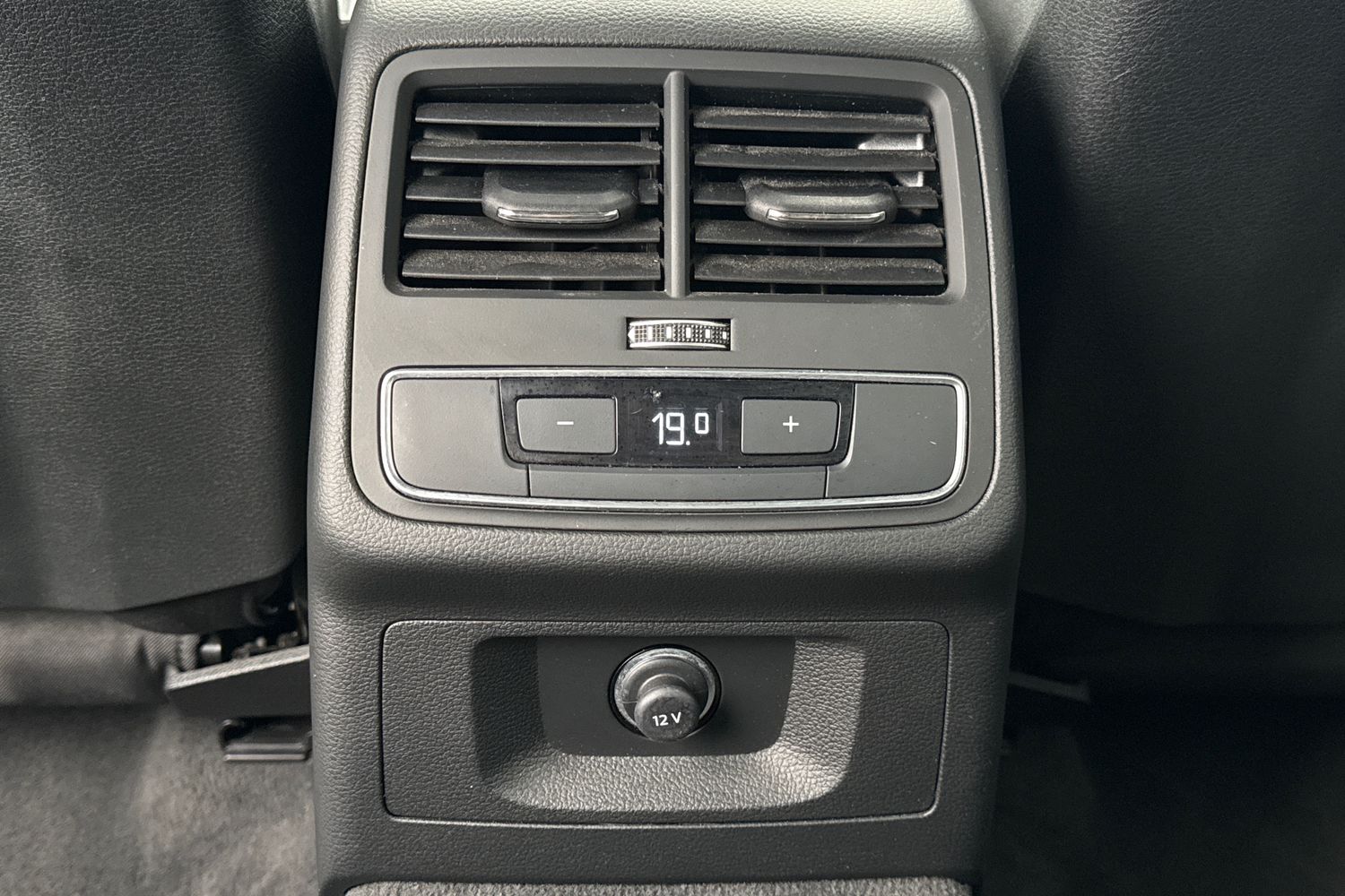Used Audi A4 Avant 2024 for sale - 76232539: Photo 37