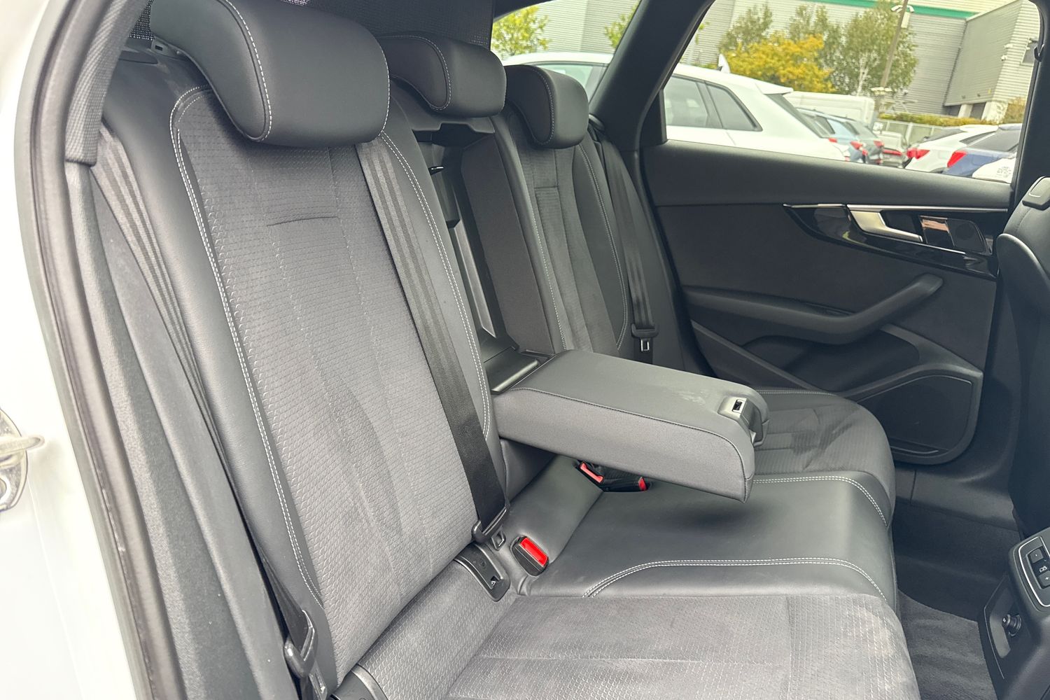 Used Audi A4 Avant 2024 for sale - 76232539: Photo 43