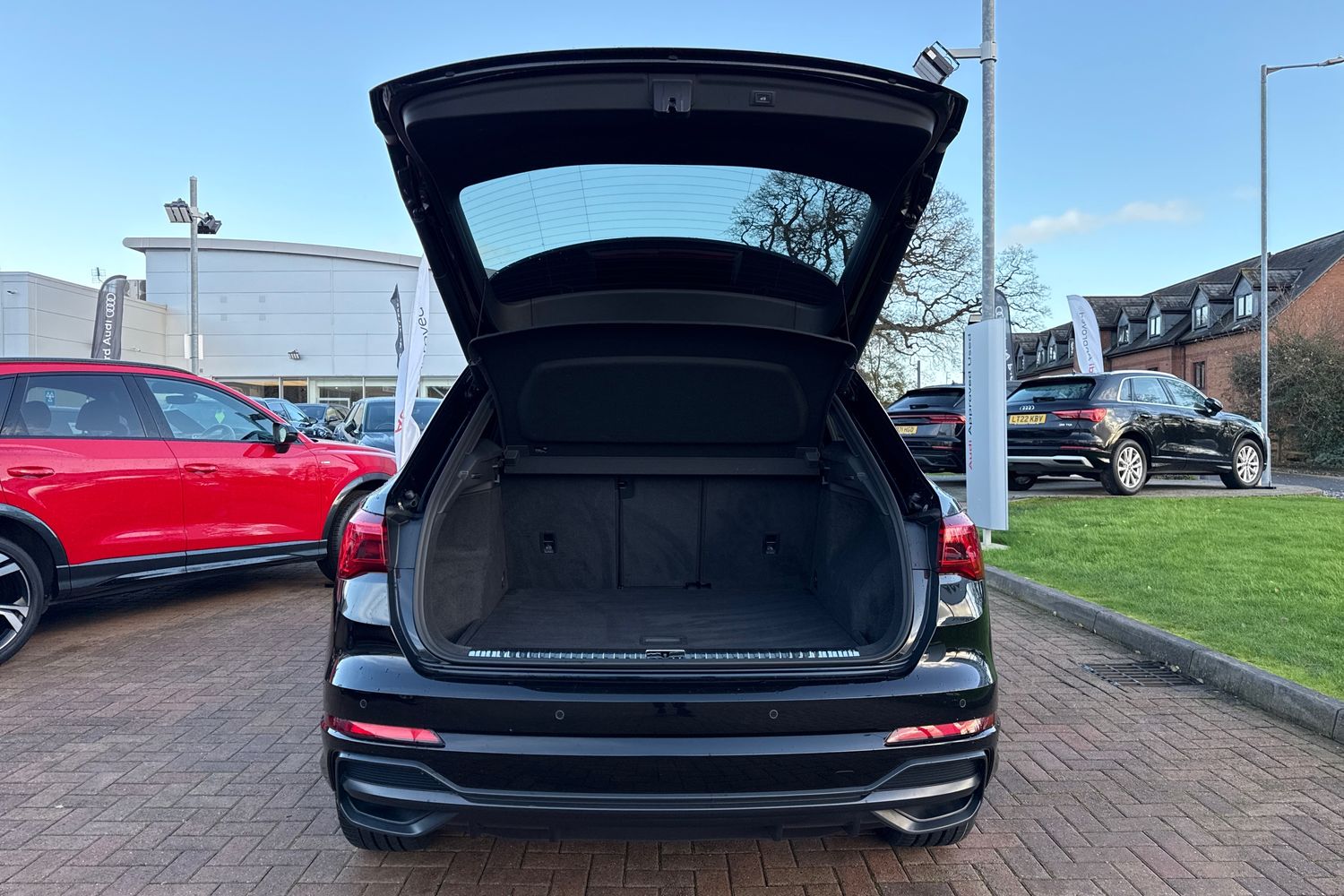 Used Audi Q3 2022 for sale - 76902555: Photo 37