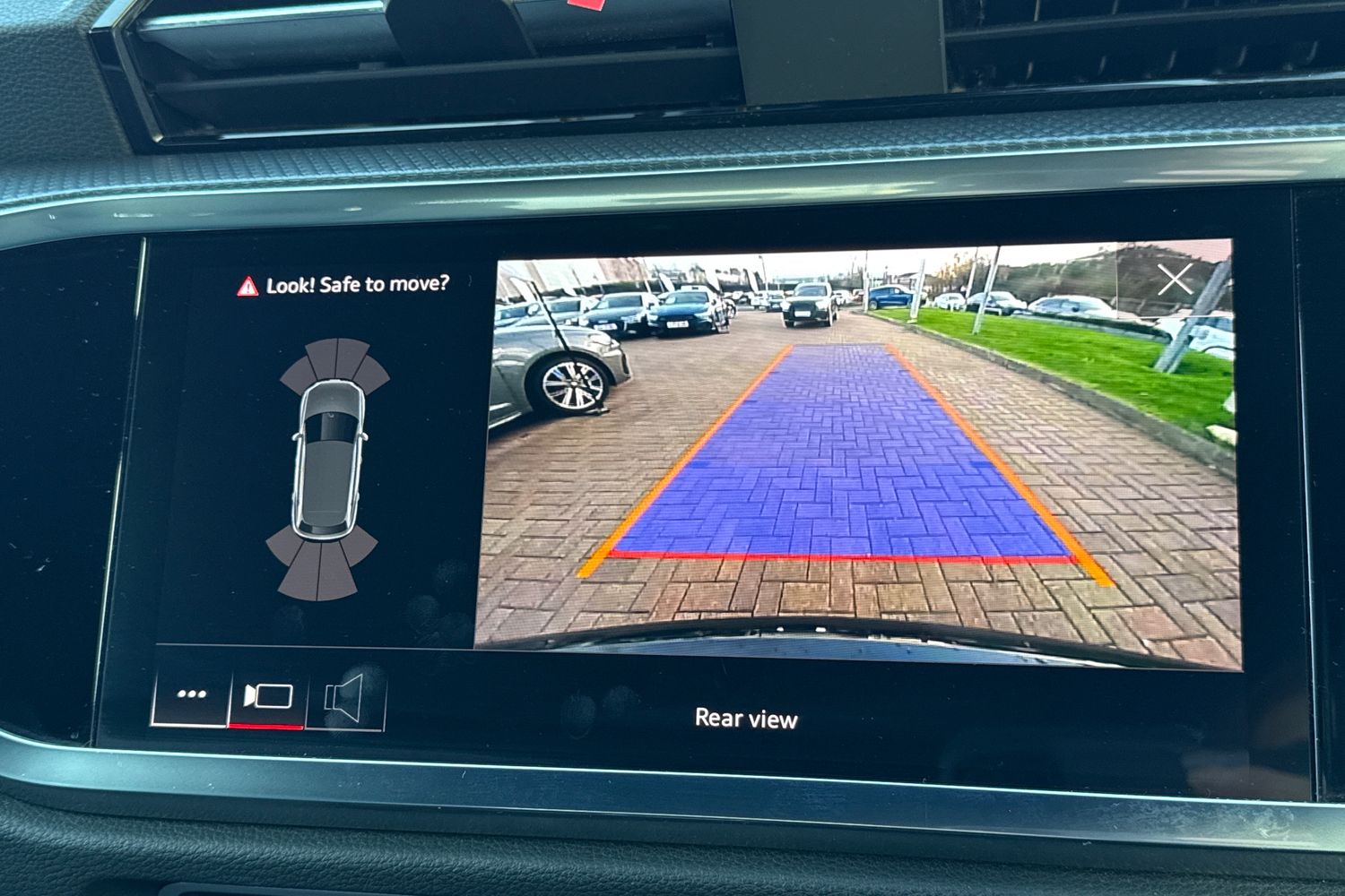 Used Audi Q3 2022 for sale - 76902555: Photo 56