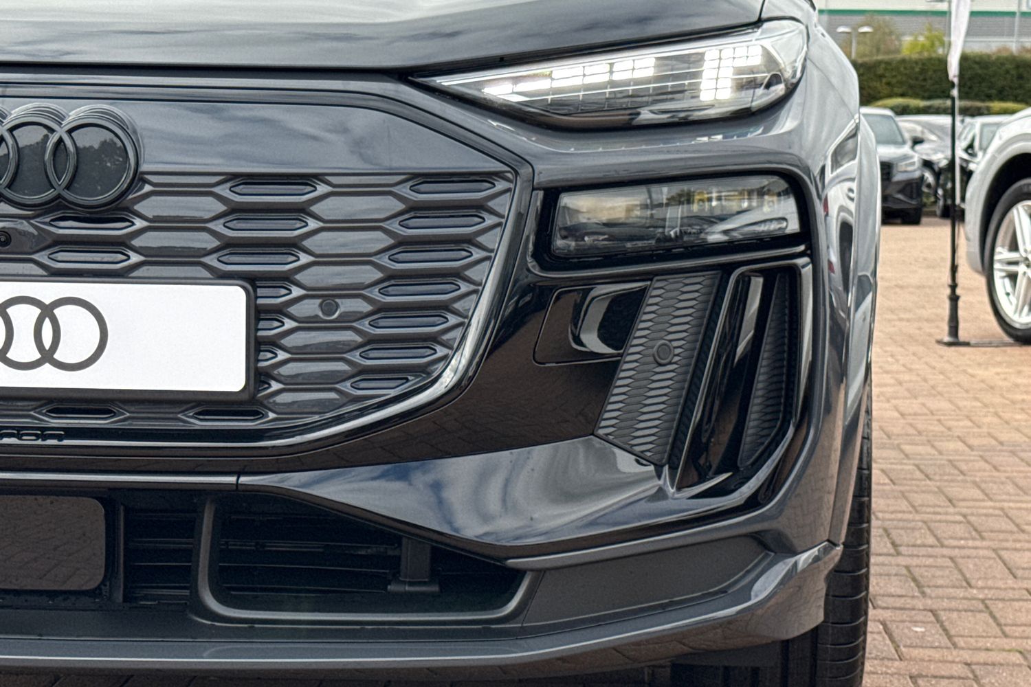 Used Audi Q6 e-tron 2025 for sale - 76171198: Photo 28