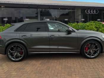 Used Audi RS Q8 2025 for sale - 74987200: Photo