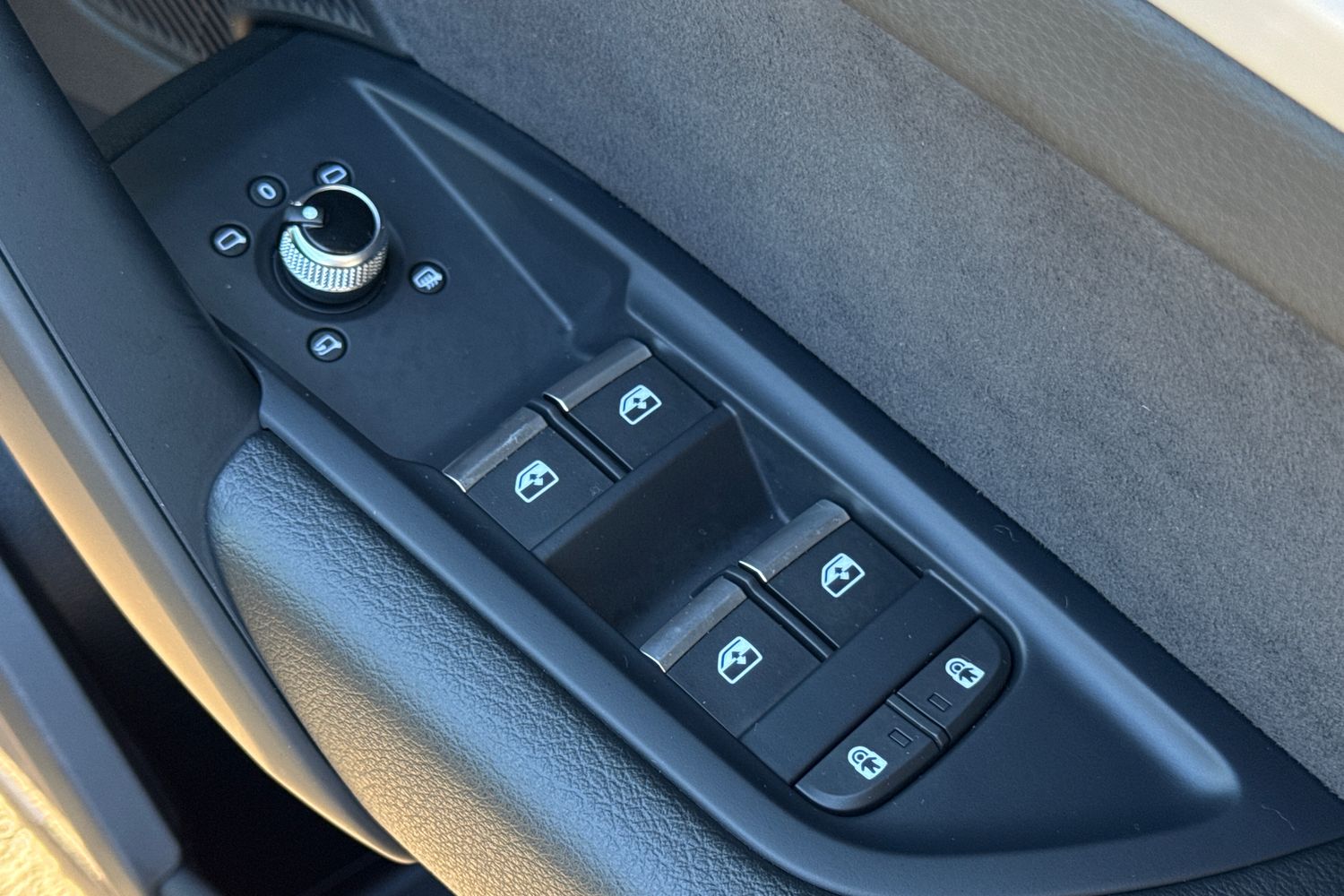 Used Audi Q5 2023 for sale - 76705611: Photo 41