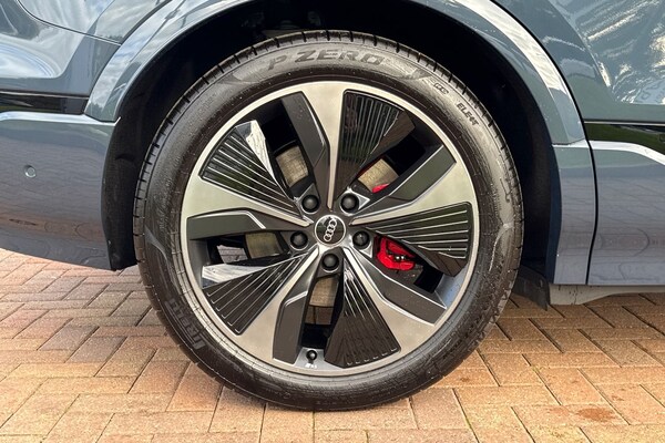 Used Audi Q6 e-tron 2025 for sale - 76274743: Photo 10