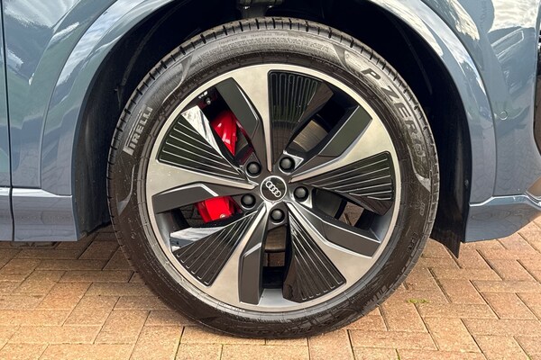 Used Audi Q6 e-tron 2025 for sale - 76274743: Photo 11