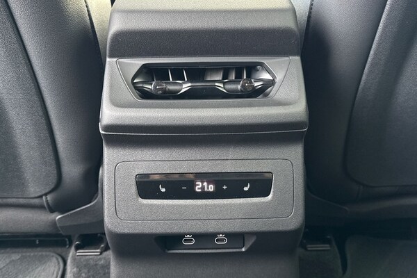 Used Audi Q6 e-tron 2025 for sale - 76274743: Photo 38