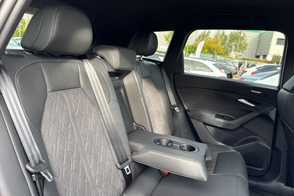Used Audi Q6 e-tron 2025 for sale - 76274743: Photo 46