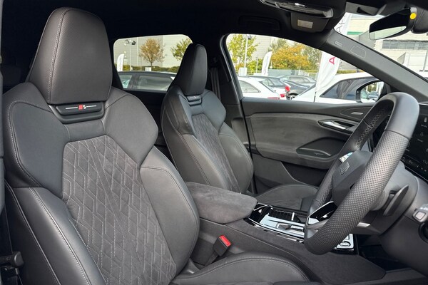 Used Audi Q6 e-tron 2025 for sale - 76274743: Photo 50