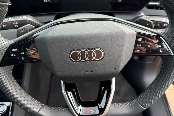 Used Audi Q6 e-tron 2025 for sale - 76274743: Photo 53