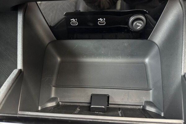 Used Audi Q6 e-tron 2025 for sale - 76274743: Photo 61