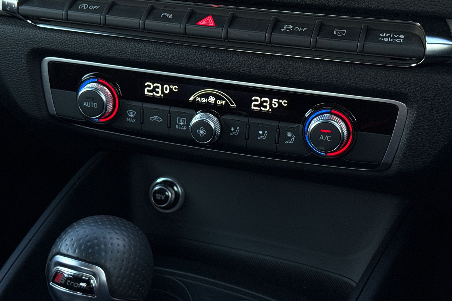 Used Audi A3 Cabriolet 2018 for sale - 76711782: Photo 21